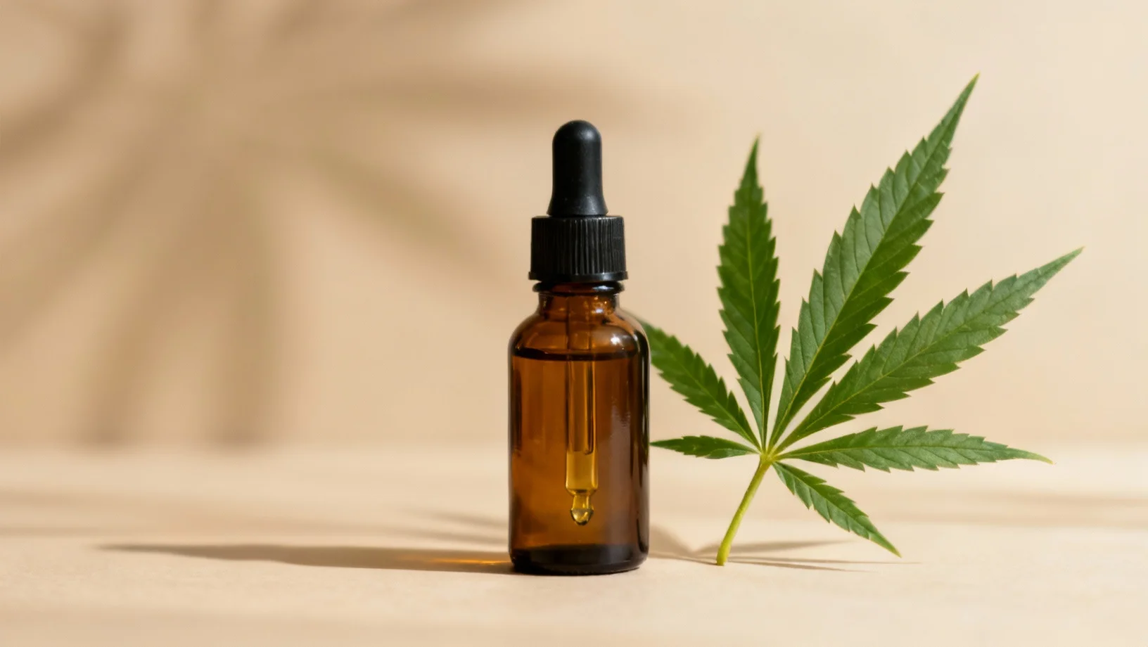 Huile de CBD sublinguale : action rapide sur l'anxiete en 15 a 30 minutes Huile de CBD en flacon compte-gouttes pour gestion de l’anxiete